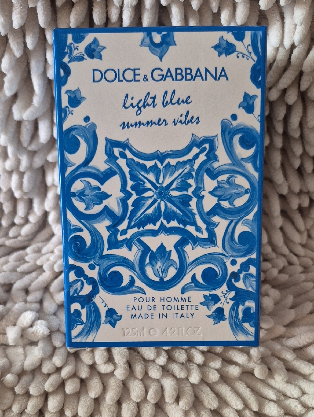 Dolce & Gabbana Men's Light Blue Summer Vibes Box